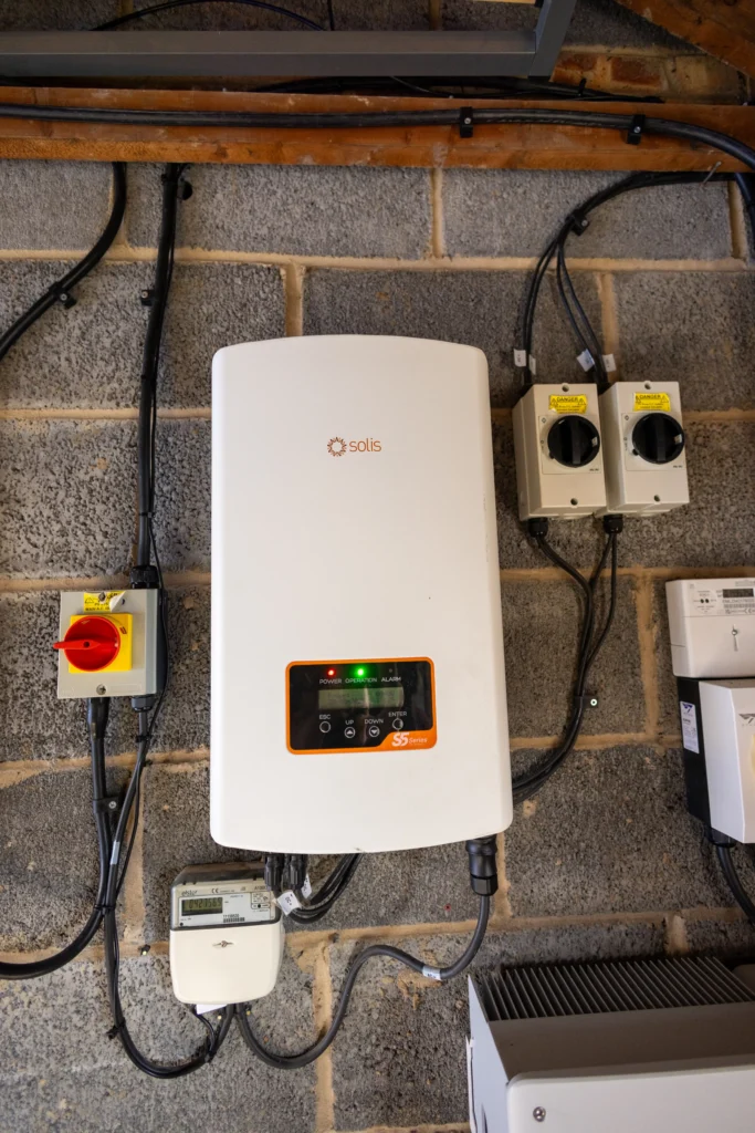 solar inverter installation dunstable